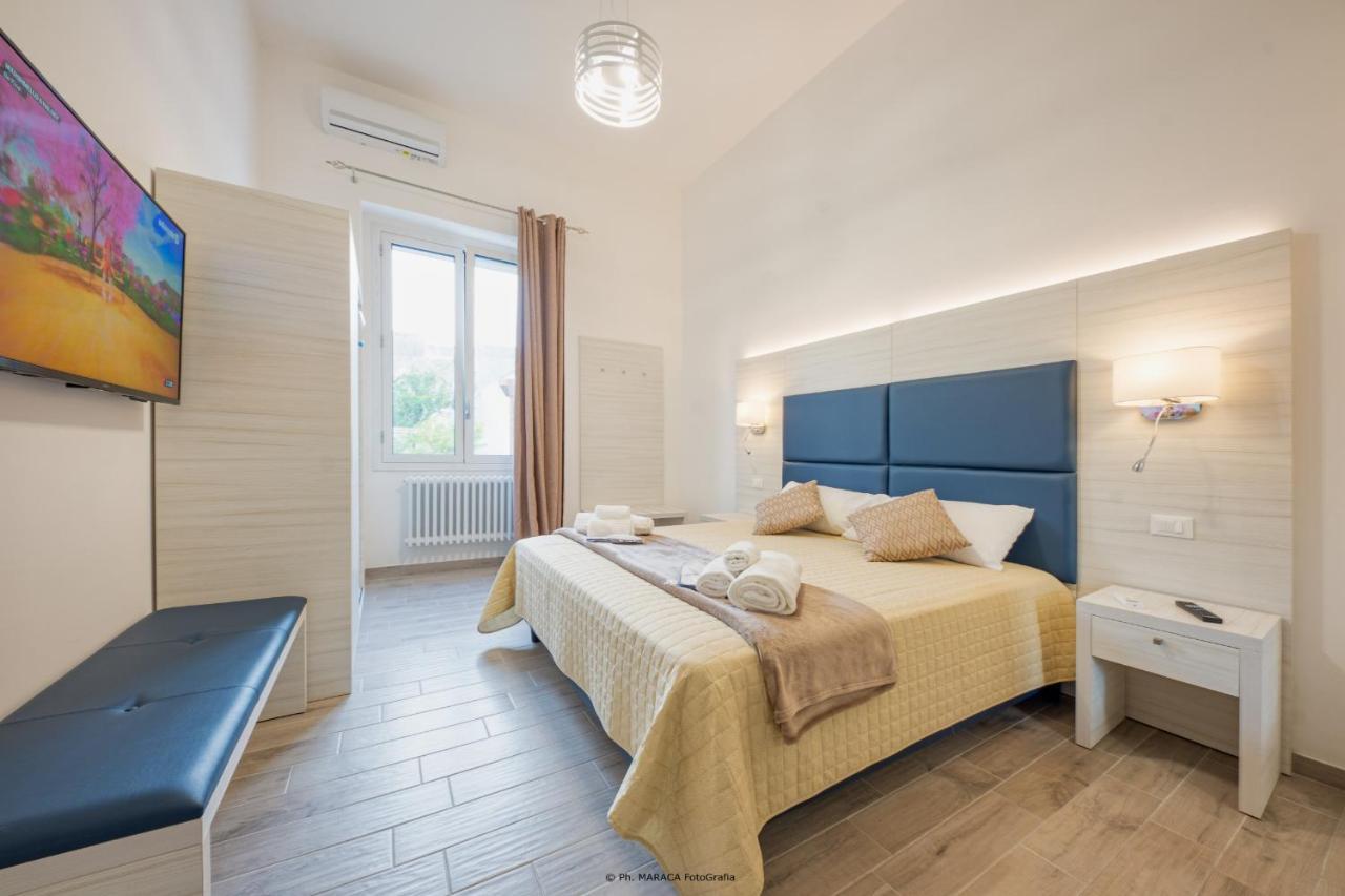 Hotiday Room Collection - Lecce Gianmarti Suite Luaran gambar