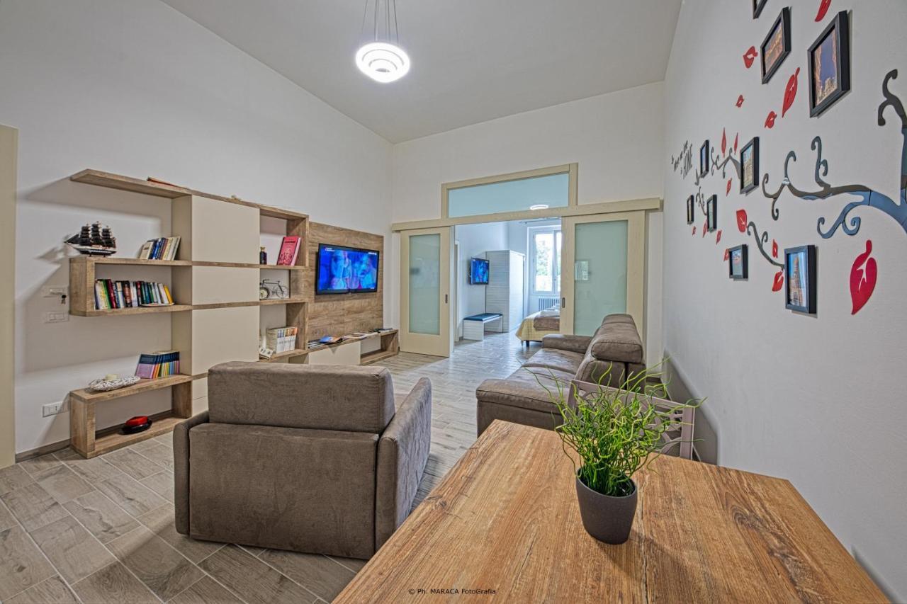 Hotiday Room Collection - Lecce Gianmarti Suite Luaran gambar