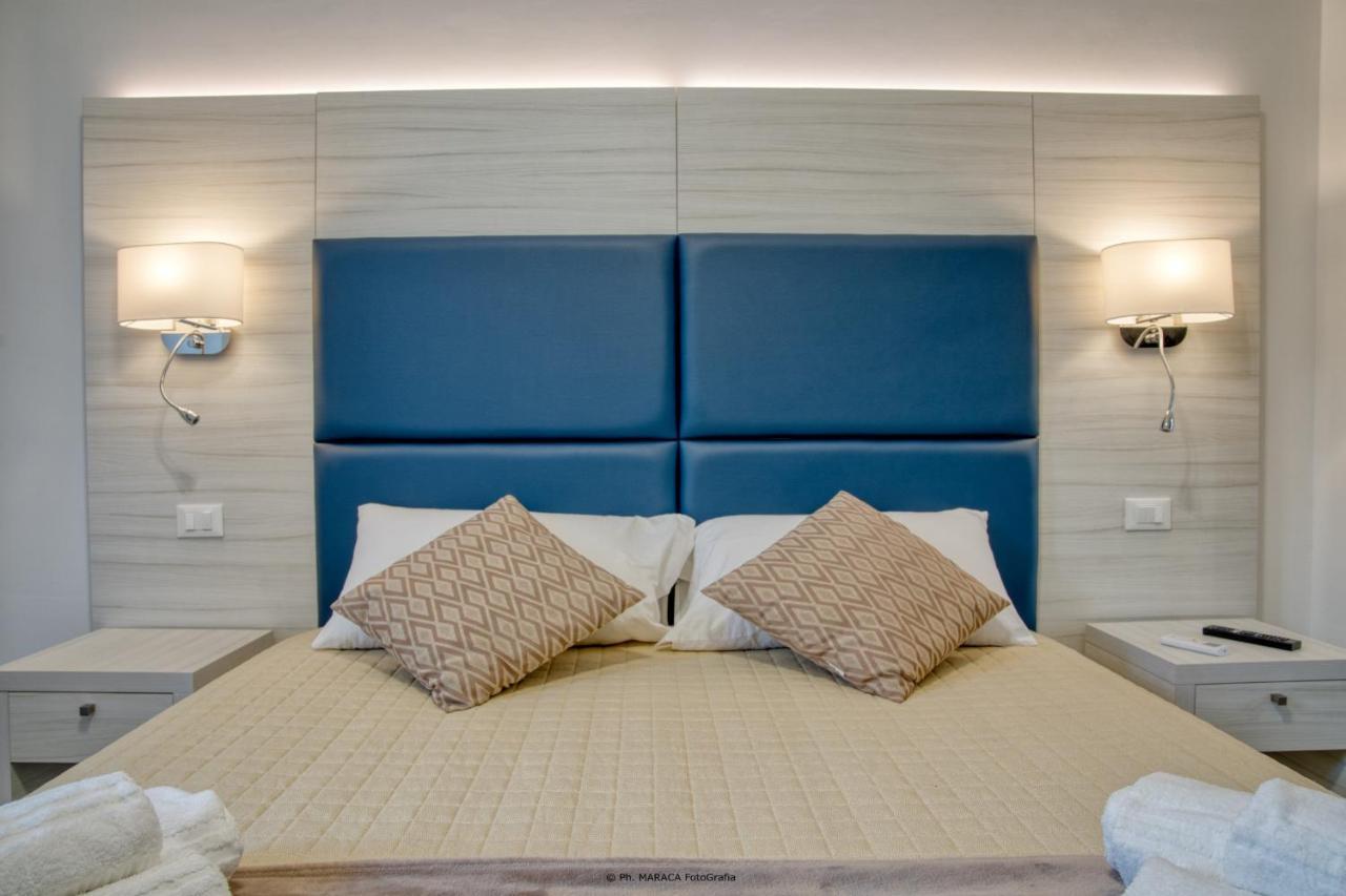 Hotiday Room Collection - Lecce Gianmarti Suite Luaran gambar